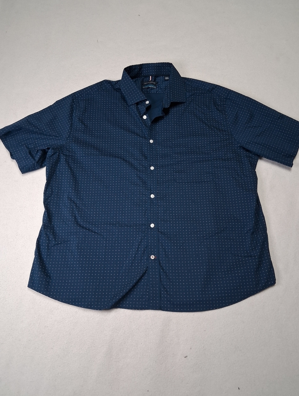 2XL Tommy Hilfiger Navy Short-Sleeve Button-Down with Micro Dot Print